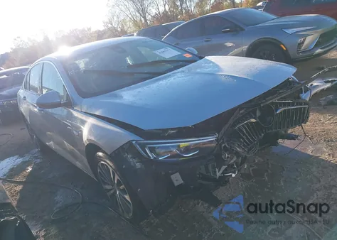 2018 Buick Regal Sportback Essence from USA, damaged, VIN W04GP6SX5J1028423